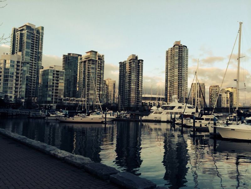 Views from Quayside Marina Vancouver (Sunday 30th March 2014: mid afternoon picture source unknown)
